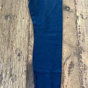 Lululemon women’s Navy Blue Leggings